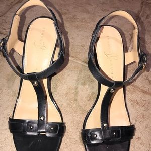 Women’s Ivanka trump wedge heels